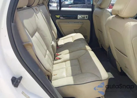 2010 Lincoln Mkx z USA, uszkodzony, nr VIN 2LMDJ8JC9ABJ01205